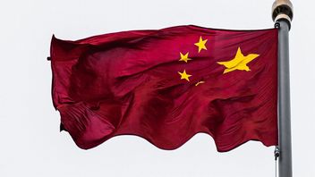 Pełne magazyny maszyn - Chiny szykują się na więcej sankcji