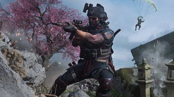 Warzone 2 trolluje cheaterów dając „cheaty” uczciwym graczom