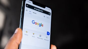 Google Bard potrafi teraz programować w ponad 20 językach