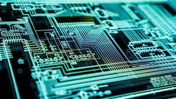 Chiny inwestują miliardy w półprzewodniki, by złagodzić skutki sankcji