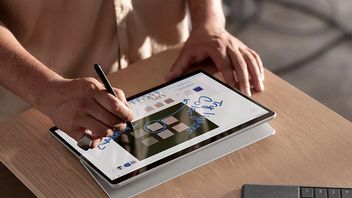 Microsoft zaliczył sporą wpadkę, kamera we flagowych laptopach nagle przestała działać