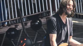 „O kurde, Samurai powrócił!”. Fani Cyberpunka 2077 w szoku, po zobaczeniu Keanu Reevesa na scenie