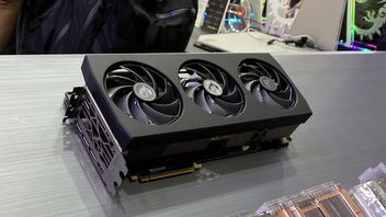 Czy RTX 4090 Ti dostanie tak ogromne chłodzenie?