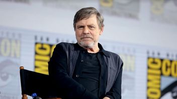 Mark Hamill użyczył głosu aż dwóm postaciom w Awatar: Legenda Aanga. Jedna Was zaskoczy