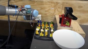 Roboty nauczą się gotowania z filmów; pomoże im AI