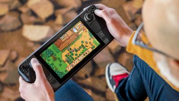 Steam Deck pojawił się w polskich sklepach, oto co trzeba wiedzieć