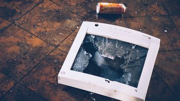 Gracz zamówił komputer za 1000 euro, ale kiedy dotarł, jego kondycja była godna pożałowania