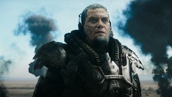 „Te filmy o multiwersum przypominają zabawę figurkami”. Michael Shannon rozczarowany powrotem do roli Zoda