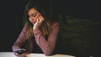 Co dziesiąty młody Polak nie wytrzyma bez smartfonu dłużej niż godzinę