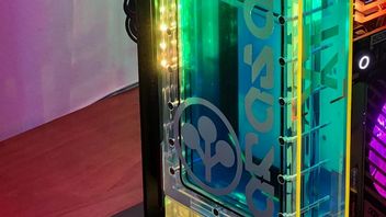 Fan Cyberpunka 2077 przerobił swojego peceta w wieżę Arasaki