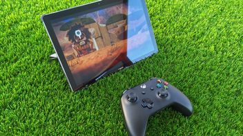 Microsoft poświęca sprzedaż Xboksa dla grania w chmurze