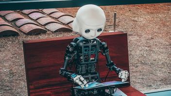 ChatGPT do walki z telemarketerami, przedsiębiorca stworzył specjalnego bota