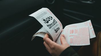 Ekonomista rozbił bank 14 razy; teraz tłumaczy jak wygrywać na loterii