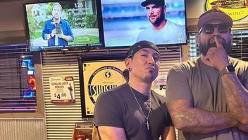 W 2007 roku zaczęli grać razem w sieci. Po 16 latach dwaj gracze w końcu się spotkali