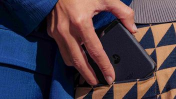 Motorola Razr 40 Ultra z niespodziewaną usterką w teście wytrzymałości