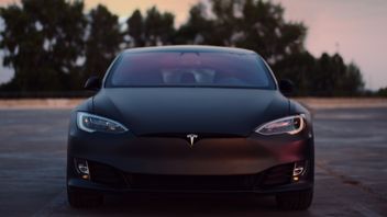 UE celuje w ekologię; ładowarki do elektryków co 60 km na autostradach