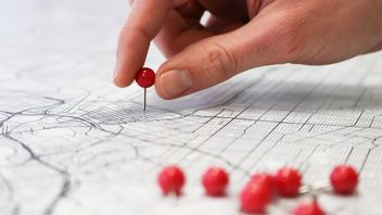 Koalicja gigantów branży rzuca wyzwanie Apple i Google, powstają nowe mapy