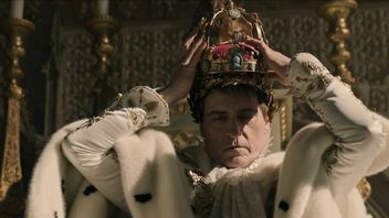 „Nie wiem, co robić”. Gwiazda Napoleona przechodziła kryzys pracując nad filmem. Ridley Scott widział jedno wyjście