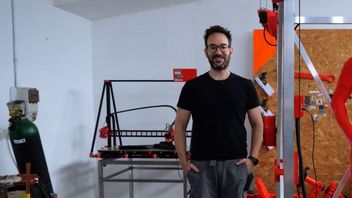 Youtuber „klonuje” się za pomocą drukarki 3D. Nie spodziewał się tylu problemów
