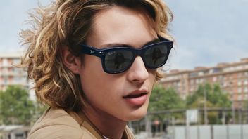 Okulary Facebooka wyglądają na zbędny gadżet i słaba sprzedaż wydaje się to potwierdzać