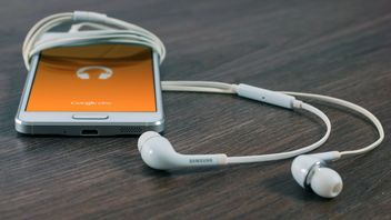 Włączenie tej opcji w telefonie z Androidem, znacznie poprawi jakość dźwięku