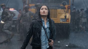 Godzilla prezentuje się imponująco w serialu Monarch: Legacy of Monsters