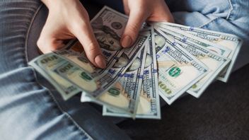 Tyle zarobiłbyś w 2023 roku, gdybyś kupił jedną akcję Apple w 1980