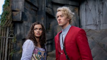 Nowa bohaterka Igrzysk śmierci „nie kryje swojej seksualności”, podczas gdy Katniss była „niemal aseksualna” według reżysera