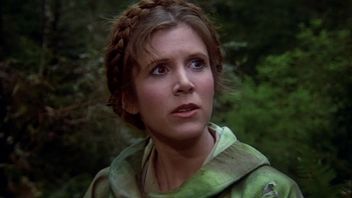 W Ahsoce nawiązania do Lei i Dartha Vadera zdradzają więcej, niż się wydaje