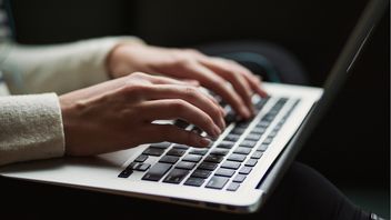 Ten sposób pozwala na przekonwertowanie dowolnego pliku PDF do Worda bez pobierania czegokolwiek i przy użyciu tylko konta Gmail