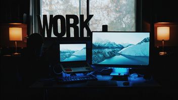 Po kupnie komputera temu internaucie brakło pieniędzy na ogrzewanie; wywołał gorącą dyskusja wśród graczy