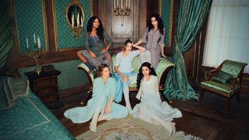 Ile odcinków ma The Buccaneers od Apple TV Plus?