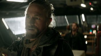 Gwiazdor Rebel Moon prawie zagrał Anakina Skywalkera w Gwiezdnych wojnach. Wszystko przekreśliło „niezręczne” spotkanie z George’em Lucasem