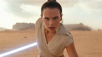 „Myślałam, że jestem najgorszym, co przydarzyło się Gwiezdnym wojnom”. Daisy Ridley o trudnych początkach w Star Wars