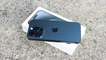 iPhone 16 i iPhone 16 Plus mogą dostać więcej RAM-u i lepszą łączność