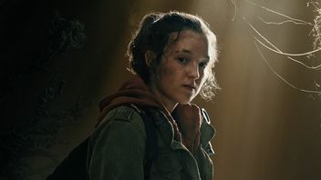 Bella Ramsey pręży muskuły jako Ellie z The Last of Us. Wideo pokazuje, jak ciężko aktorka trenuje do 2. sezonu