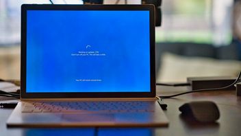 Jak cofnąć aktualizację Windows 10 i 11?