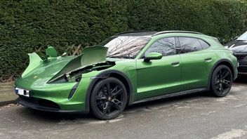 Tak wygląda praca złodziei świateł. Przestępcy nie mieli litości dla nowiutkiego Porsche