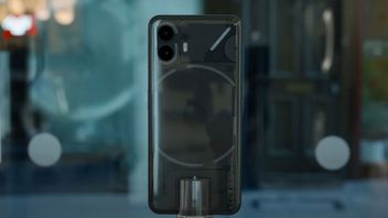 Nothing potwierdziło prace nad tańszą alternatywą dla Phone 2