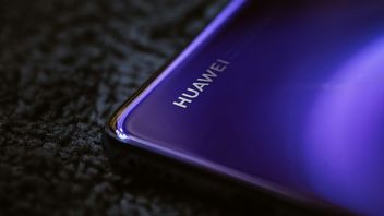 Huawei jeszcze w tym miesiącu zaprezentuje nowego składanego smartfona