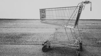 Nowe przepisy dotyczące sprzedaży online wejdą w życie od 1 lipca 2024 roku. Dane niektórych sprzedawców trafią do skarbówki