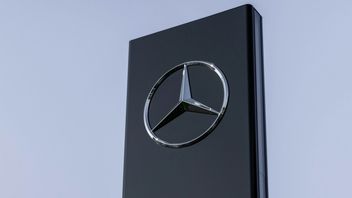 „W całej branży panował zbyt duży optymizm”. Mercedes zaczyna wątpić w sprzedaż wyłącznie samochodów elektrycznych do 2030 r