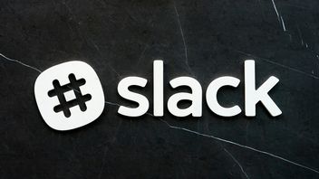 Dziennikarz podszywał się pod bota. Kierownictwu przez miesiące nie udało się tego wykryć