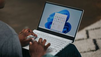 Elon Musk kupił laptopa, a ten po włączeniu, zmusił go do utworzenia konta Microsoft. CEO Tesli nie chciał się na to zgodzić