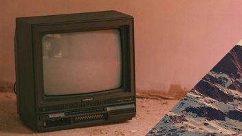 Fan Starfielda odpalił grę na monitorze kineskopowym i pochwalił się niesamowitym klimatem, jakiego nabrał RPG Bethesdy