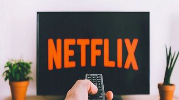 Polacy ślą skargi na Netflixa do UOKiK. Urząd czeka na reakcję giganta streamingu