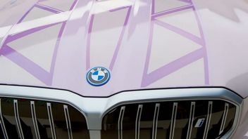To elektryczne BMW łączy sztukę, nowoczesną technologię i potrafi zmieniać wygląd