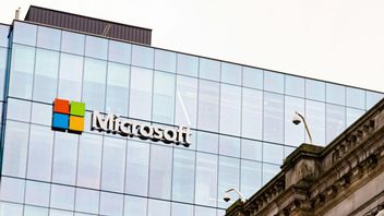 Rosyjscy hakerzy wykradli kod źródłowy z Microsoftu