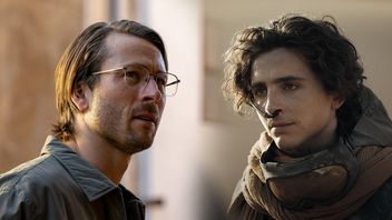 Nadzieja Hollywood to Timothee Chalamet i Glen Powell? Mają być nowymi gwiazdami kina, a ich zarobki po ostatnich hitach mogą imponować