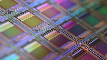 Rosja szykuje platformę pod budowę superkomputera, obsługa 128-rdzeniowych procesorów zapewni jej dużą wydajność